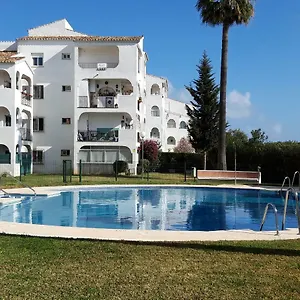 In Calypso,calahonda 200 Metres From The , Sitio de Calahonda Spain